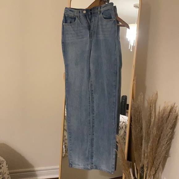BLUE JEANS SIZE 4 brand new - Picture 1 of 7